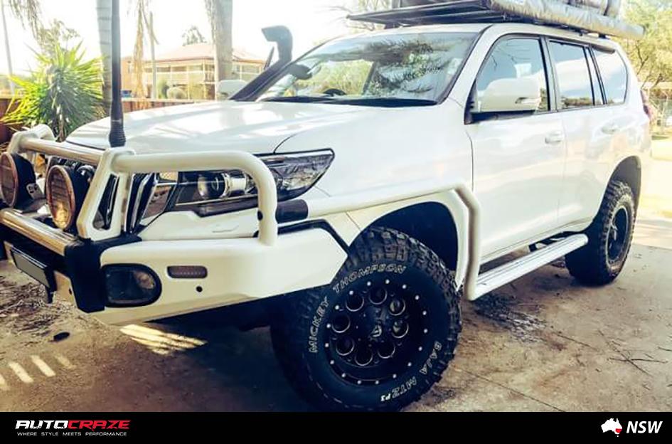 TOYOTA-PRADO-REVOLVER-GLOSS-BLACK-WITH-MILLED-ACCENTS